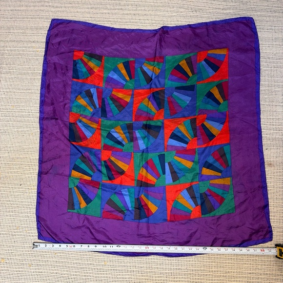 Colorful Geometric Patterned Scarf - Picture 1 of 2